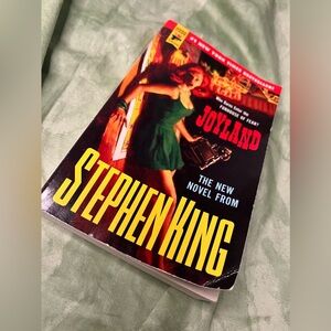 Joyland Paperback Book by Stephen King